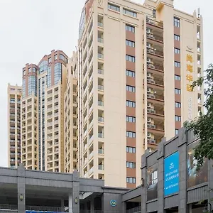 Отель Baohong Shanghai Huating Boutique