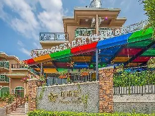Phoenix Villa Hotel Σανυά